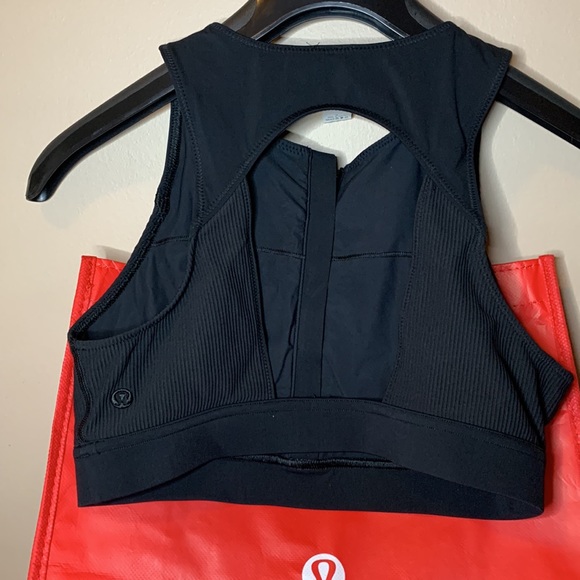 BRAND NEW SWIM SPORTS BRA - Picture 2 of 3